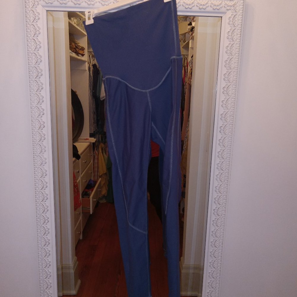 Cadenshae Maternity leggings